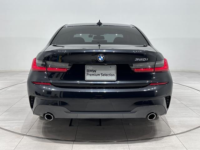 ３シリーズ ３２０ｉ　Ｍスポーツ　ワンオーナーブラックレザーＦ電動シート／ヒーターコンフォートアクセスオートトランクアダプティブＬＥＤライトＤアシストプロパークアシスト＋ＨＩＦＩスピーカーワイヤレス充電純正１８ＡＷ（7枚目）