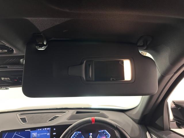 Ｘ１ Ｍ３５ｉ　ｘＤｒｉｖｅ　全国２年保証ワンオーナーＨａｒｍａｎＫａｒｄｏｎサウンドコンフォートアクセスアダプティブＭサスＵＶカットガラスアダプティブＬＥＤライトＦ電動シート／ヒーターＤアシストプロパークアシスト＋純正２０ＡＷ（19枚目）