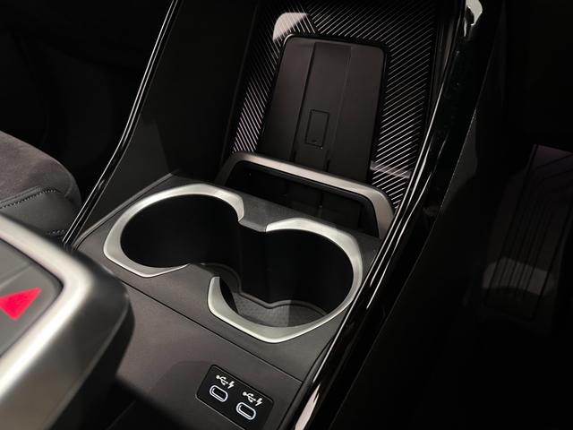 Ｘ１ Ｍ３５ｉ　ｘＤｒｉｖｅ　全国２年保証ワンオーナーＨａｒｍａｎＫａｒｄｏｎサウンドコンフォートアクセスアダプティブＭサスＵＶカットガラスアダプティブＬＥＤライトＦ電動シート／ヒーターＤアシストプロパークアシスト＋純正２０ＡＷ（23枚目）
