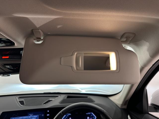 Ｘ１ ｘＤｒｉｖｅ　２０ｄ　ｘライン　全国２年保証ヴェガンザブラックＦ電動シート／ヒーターコンフォートアクセスオートトランクＵＶカットガラスアダプティブＬＥＤライトＤアシストプロパークアシスト＋ＨＵＤワイヤレス充電純正１８ＡＷ（18枚目）