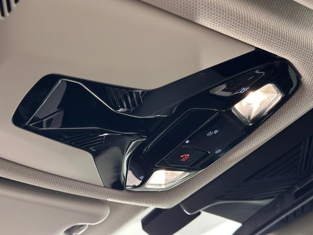 Ｘ１ ｘＤｒｉｖｅ　２０ｄ　ｘライン　全国２年保証ヴェガンザブラックＦ電動シート／ヒーターコンフォートアクセスオートトランクＵＶカットガラスアダプティブＬＥＤライトＤアシストプロパークアシスト＋ＨＵＤワイヤレス充電純正１８ＡＷ（19枚目）