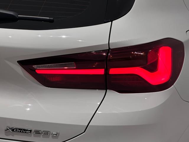 X2 xDrive 20d MスポーツX 全国2年保証コンフォートアクセスオートトランクF電動シート/ヒーターアダプティブLEDライトDアシスト+パークアシストACCワイアレス充電ドラレコ純正19AW(15枚目)