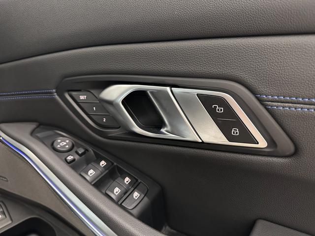 ３シリーズ Ｍ３４０ｉ　ｘＤｒｉｖｅ　ワンオーナー黒革Ｈａｒｍａｎ／ＫａｒｄｏｎサウンドレーザーライトＦ電動シート／ヒーターコンフォートアクセスオートトランクＨＵＤＴＶアダプティブＭサスＭスポーツブレーキ／デフジェスチャーＣ純正１９ＡＷ（15枚目）