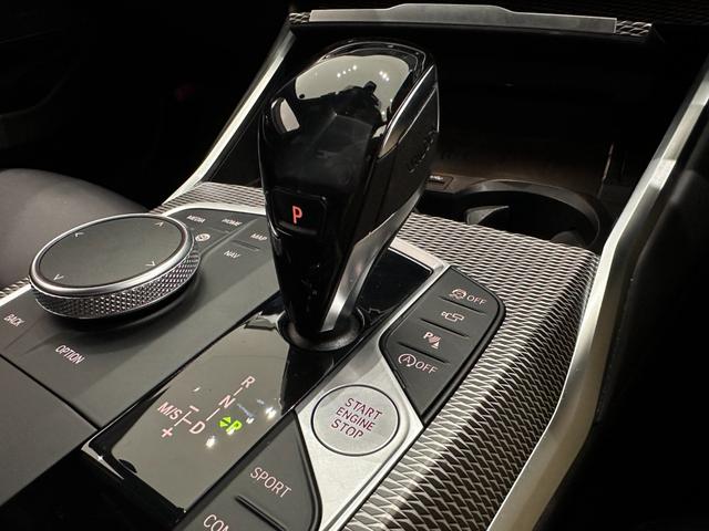 ３シリーズ Ｍ３４０ｉ　ｘＤｒｉｖｅ　ワンオーナー黒革Ｈａｒｍａｎ／ＫａｒｄｏｎサウンドレーザーライトＦ電動シート／ヒーターコンフォートアクセスオートトランクＨＵＤＴＶアダプティブＭサスＭスポーツブレーキ／デフジェスチャーＣ純正１９ＡＷ（23枚目）