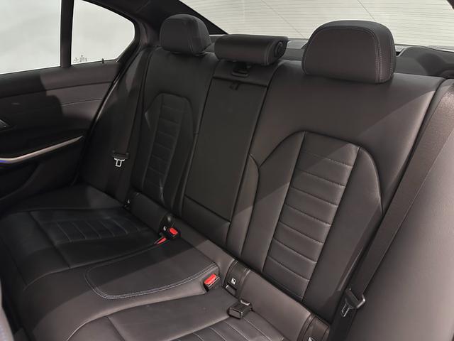 ３シリーズ Ｍ３４０ｉ　ｘＤｒｉｖｅ　ワンオーナー黒革Ｈａｒｍａｎ／ＫａｒｄｏｎサウンドレーザーライトＦ電動シート／ヒーターコンフォートアクセスオートトランクＨＵＤＴＶアダプティブＭサスＭスポーツブレーキ／デフジェスチャーＣ純正１９ＡＷ（38枚目）