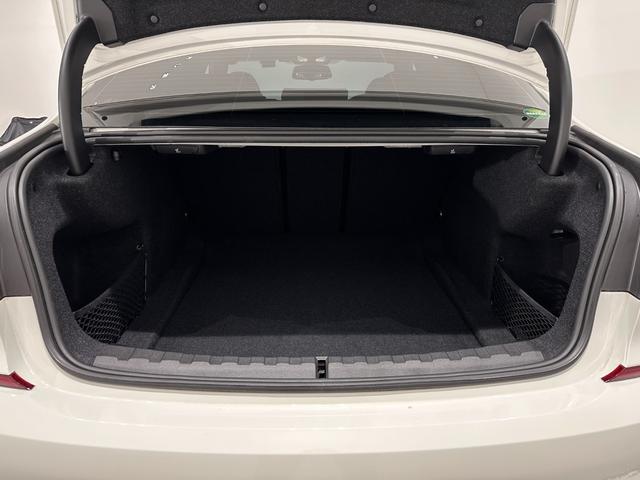 ３シリーズ Ｍ３４０ｉ　ｘＤｒｉｖｅ　ワンオーナー黒革Ｈａｒｍａｎ／ＫａｒｄｏｎサウンドレーザーライトＦ電動シート／ヒーターコンフォートアクセスオートトランクＨＵＤＴＶアダプティブＭサスＭスポーツブレーキ／デフジェスチャーＣ純正１９ＡＷ（39枚目）
