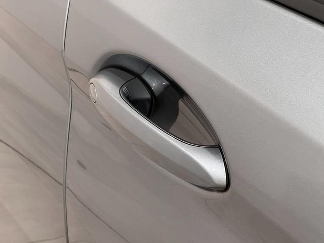 5シリーズ 523iツーリング Mスポーツ Harman/KardonサウンドパノラマルーフアダプティブLEDライトDアシスト+パークアシスト+TVHUD純正19AW(14枚目)