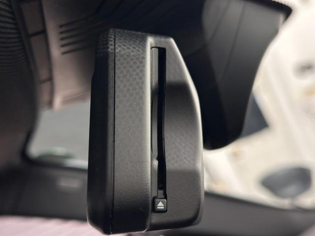 5シリーズ 523iツーリング Mスポーツ Harman/KardonサウンドパノラマルーフアダプティブLEDライトDアシスト+パークアシスト+TVHUD純正19AW(20枚目)