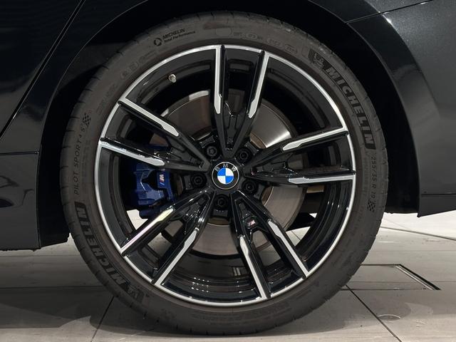 純正１９インチアロイホイール