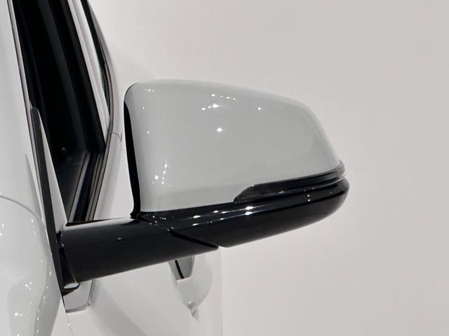 Ｘ２ ｓＤｒｉｖｅ　１８ｉ　ＭスポーツＸ　コンフォートアクセスオートトランクリヤカメラ前後ＰＤＣＦシートヒーターアダプテイブＬＥＤライトＤアシスト＋ＡＣＣパークアシストＨＵＤ純正２０ＡＷ（11枚目）