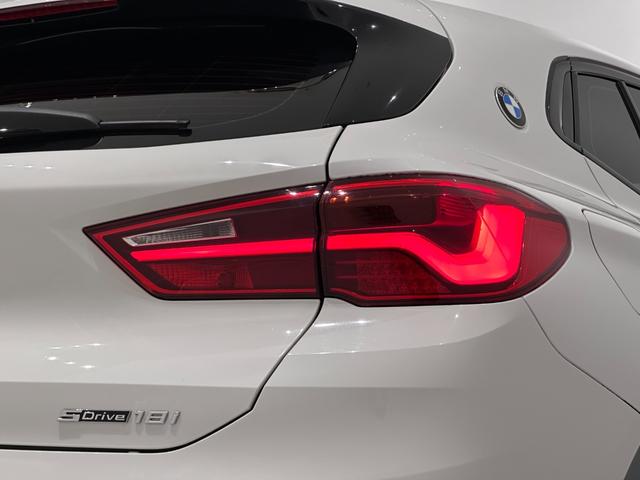 Ｘ２ ｓＤｒｉｖｅ　１８ｉ　ＭスポーツＸ　コンフォートアクセスオートトランクリヤカメラ前後ＰＤＣＦシートヒーターアダプテイブＬＥＤライトＤアシスト＋ＡＣＣパークアシストＨＵＤ純正２０ＡＷ（13枚目）