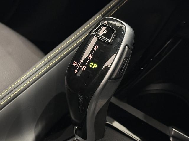 Ｘ２ ｓＤｒｉｖｅ　１８ｉ　ＭスポーツＸ　コンフォートアクセスオートトランクリヤカメラ前後ＰＤＣＦシートヒーターアダプテイブＬＥＤライトＤアシスト＋ＡＣＣパークアシストＨＵＤ純正２０ＡＷ（24枚目）