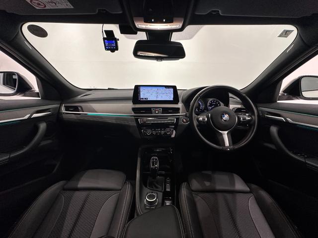 Ｘ２ ｓＤｒｉｖｅ　１８ｉ　ＭスポーツＸ　コンフォートアクセスオートトランクリヤカメラ前後ＰＤＣＦシートヒーターアダプテイブＬＥＤライトＤアシスト＋ＡＣＣパークアシストＨＵＤ純正２０ＡＷ（35枚目）