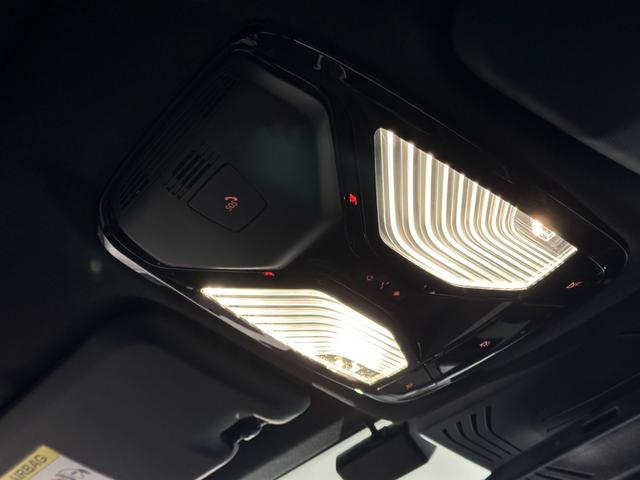 X3 M40d 全国2年保証HarmanKardonサウンドパノラマルーフブラックレザーシートヒーターMスポーツブレーキ/デフアダプティブMサスアダプティブLEDライトDアシストプロパークアシスト+純正21AW雹害車(21枚目)