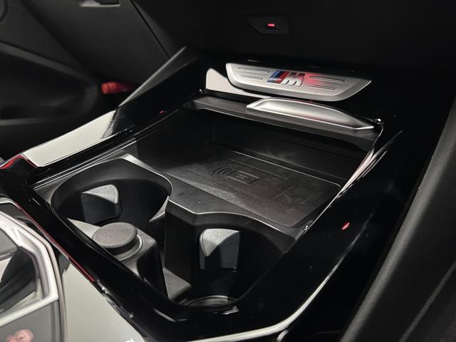 X3 M40d 全国2年保証HarmanKardonサウンドパノラマルーフブラックレザーシートヒーターMスポーツブレーキ/デフアダプティブMサスアダプティブLEDライトDアシストプロパークアシスト+純正21AW雹害車(24枚目)