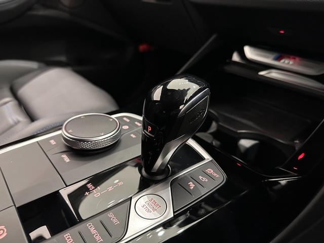 X3 M40d 全国2年保証HarmanKardonサウンドパノラマルーフブラックレザーシートヒーターMスポーツブレーキ/デフアダプティブMサスアダプティブLEDライトDアシストプロパークアシスト+純正21AW雹害車(25枚目)