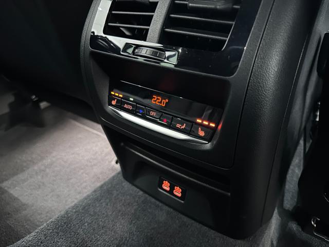 X3 M40d 全国2年保証HarmanKardonサウンドパノラマルーフブラックレザーシートヒーターMスポーツブレーキ/デフアダプティブMサスアダプティブLEDライトDアシストプロパークアシスト+純正21AW雹害車(46枚目)