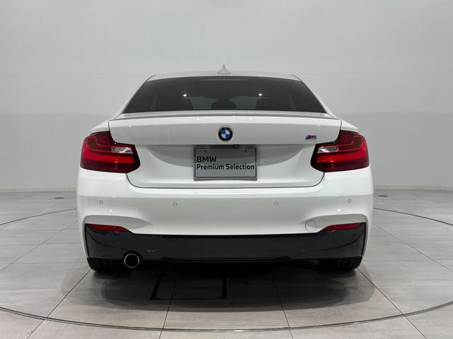 2シリーズ 220iクーペ Mスポーツ コンフォートアクセスリヤカメラリヤPDCF電動シートキセノンライトオートクルーズDアシスト純正18AWラジアルタイヤ(6枚目)