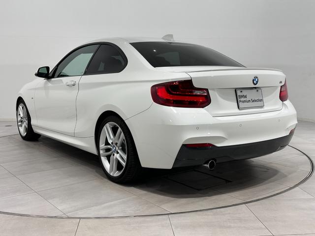 2シリーズ 220iクーペ Mスポーツ コンフォートアクセスリヤカメラリヤPDCF電動シートキセノンライトオートクルーズDアシスト純正18AWラジアルタイヤ(7枚目)