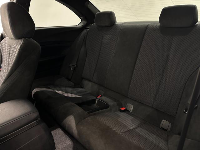 2シリーズ 220iクーペ Mスポーツ コンフォートアクセスリヤカメラリヤPDCF電動シートキセノンライトオートクルーズDアシスト純正18AWラジアルタイヤ(40枚目)