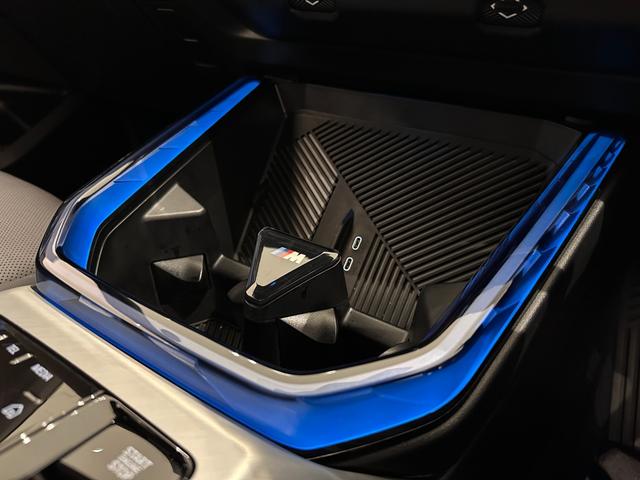 Ｘ３ ２０ｄ　ｘＤｒｉｖｅ　Ｍスポーツ　全国２年保証ヴェガンザブラックＦクラーメートシートオートトランクリヤカメラ前後ＰＤＣＨａｒｍａｎ／ＫａｒｄｏｎサウンドアダプティブＬＥＤライトＤアシストプロパークアシスト＋ＴＶＳＴヒーター純正２０ＡＷ（22枚目）