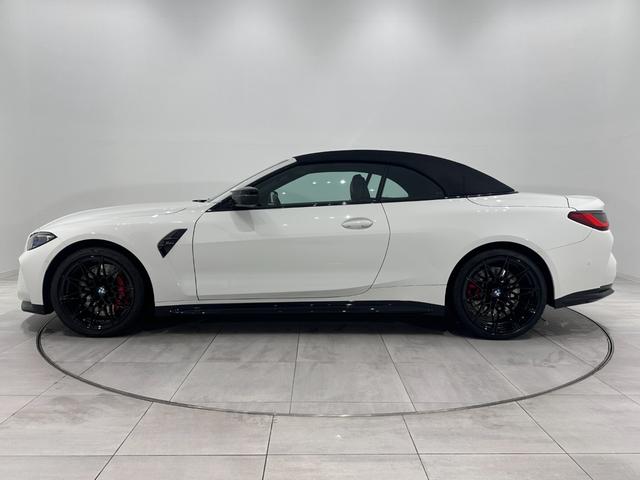 BMW M4 M4 CABRIOLET COMPETITION M X DRIVE