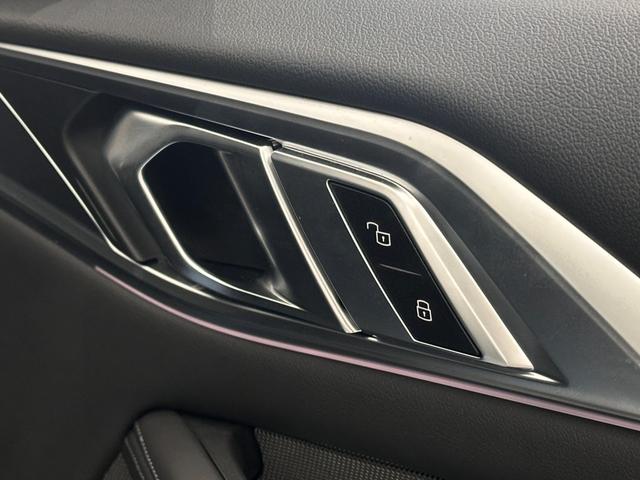 BMW M4 M4 CABRIOLET COMPETITION M X DRIVE