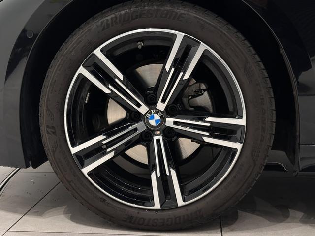 3シリーズ 320d xDriveツーリング Mスポーツ 全国2年保証コンフォートアクセスオートトランクFシートヒーターUVカットガラスアダプティブLEDライトDアシストプロパークアシスト+HIFIスピーカーワイヤレス充電純正18AW(42枚目)