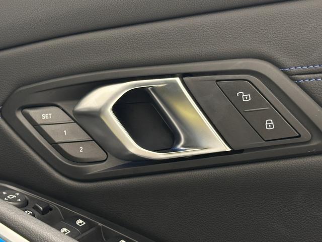 �g��������f�U�C�����̗ǂ��h�A�J�m�u