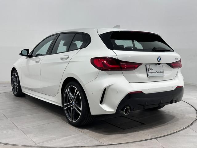 １シリーズ １１８ｉ　Ｍスポーツ　全国２年保証コンフォートアクセスオートトランクリヤカメラ前後ＰＤＣＦ電動シートＬＥＤライトＤアシストＡＣＣパークアシストＨＵＤワイヤレス充電純正１８ＡＷ（7枚目）