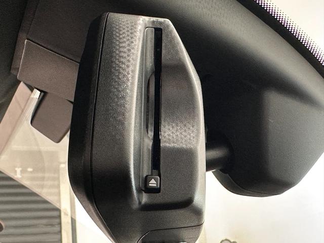 １シリーズ １１８ｉ　Ｍスポーツ　全国２年保証コンフォートアクセスオートトランクリヤカメラ前後ＰＤＣＦ電動シートＬＥＤライトＤアシストＡＣＣパークアシストＨＵＤワイヤレス充電純正１８ＡＷ（20枚目）