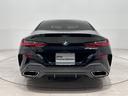 BMW 8 SERIES