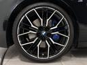 BMW 8 SERIES