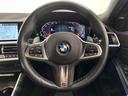 ３２０ｉ　Ｍスポーツ　全国２年保証コンフォートアクセスオートトランクリヤカメラ前後ＰＤＣＦシートヒーターアダプテイブＬＥＤライトＤアシストプロパークアシスト＋Ｈｉｆｉ　スピーカードラレコワイアレス充電純正１８ＡＷ（26枚目）