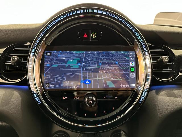 ＭＩＮＩ ジョンクーパーワークス　ジョンクーパーワークストリム　認定中古車・２年保証・ワンオーナー・ＡｐｐｌｅＣａｒＰｌａｙ・被害軽減ブレーキ・バックカメラ・障害物センサー・ＥＴＣ・シートヒーター・ヘッドアップディスプレイ・ＳＯＳコール・純正１８インチＡＷ（31枚目）