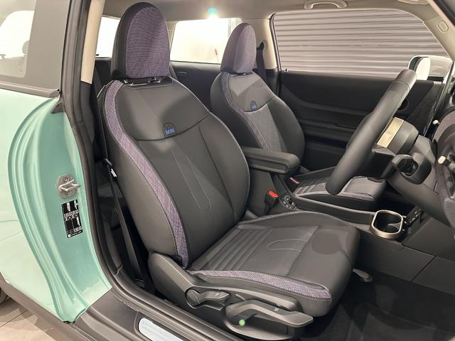 ＭＩＮＩ クーパーＳ　クラシック・トリム　認定中古車・２年保証・ＣＬＡＳＳＩＣ　ＴＲＩＭ・純正ナビ・被害軽減ブレーキ・パノラマビュー・シートヒーター・ＥＴＣ・ＳＯＳコール・純正１８インチＡＷ（38枚目）