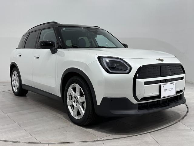 ＭＩＮＩ カントリーマンＥ　クラシック・トリム　認定保証２年・全周囲カメラ・Ｈａｒｍａｎ／Ｋａｒｄｏｎ（4枚目）