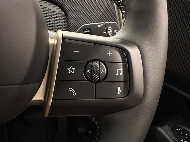 ＭＩＮＩ カントリーマンＥ　クラシック・トリム　認定保証２年・全周囲カメラ・Ｈａｒｍａｎ／Ｋａｒｄｏｎ（27枚目）