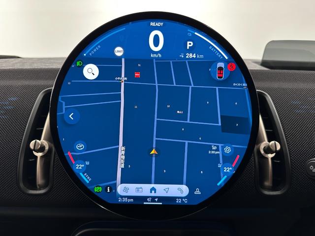 ＭＩＮＩ カントリーマンＥ　クラシック・トリム　認定保証２年・全周囲カメラ・Ｈａｒｍａｎ／Ｋａｒｄｏｎ（29枚目）