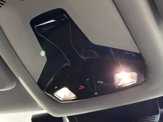 ＭＩＮＩ カントリーマンＤ　クラシック・トリム　認定保証２年・　Ｈａｒｍａｎ／Ｋａｒｄｏｎ・ＨＵＤ・１８ＡＷ・円形有機ＥＬセンターディスプレイ・ワイヤレス充電・Ａｐｐｌｅ　ＣａｒＰｌａｙ・ＭＩＮＩ　Ｃｏｎｎｅｃｔｅｄスマホアプリ・パーキングアシスト（19枚目）