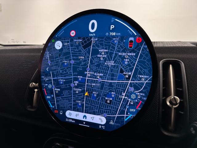 ＭＩＮＩ カントリーマンＤ　クラシック・トリム　認定保証２年・　Ｈａｒｍａｎ／Ｋａｒｄｏｎ・ＨＵＤ・１８ＡＷ・円形有機ＥＬセンターディスプレイ・ワイヤレス充電・Ａｐｐｌｅ　ＣａｒＰｌａｙ・ＭＩＮＩ　Ｃｏｎｎｅｃｔｅｄスマホアプリ・パーキングアシスト（29枚目）