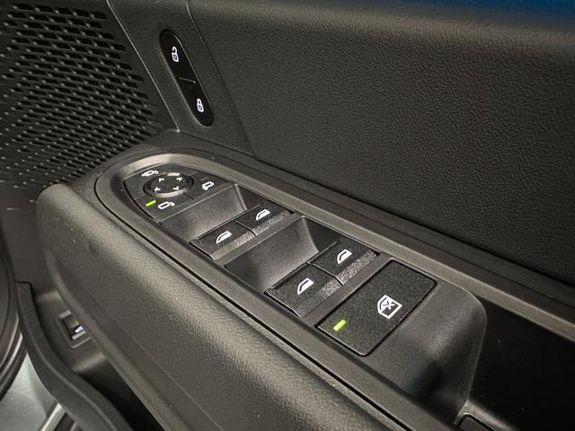 ＭＩＮＩ カントリーマンＣ　クラシック・トリム　認定保証２年・Ｈａｒｍａｎ／Ｋａｒｄｏｎ・全周囲カメラ・コンフォートアクセス・リヤカメラ・前後ＰＤＣ／オートトランク・Ｄアシストプロ・パークアシスト（18枚目）