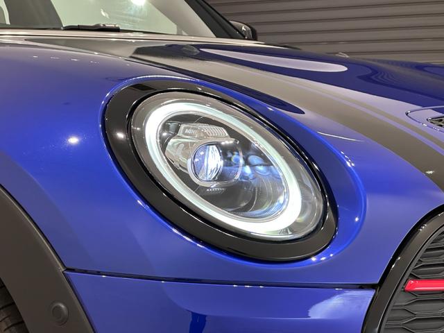 ＭＩＮＩ ジョンクーパーワークス　クラブマン　認定保証２年・Ｐアシスト・ＡＣＣ・純正１８ＡＷ・Ｊｏｈｎ　ＣｏｏｐｅｒＷｏｒｋｓレザーハンドル・Ｒ　ビューカメラ・ＥＴＣ・トランクスルーシステム・アダプティブクルーズコントロール・ＬＥＤヘッドライト（10枚目）