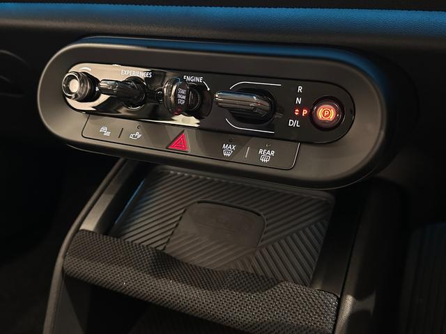 ＭＩＮＩ カントリーマンＤ　クラシック・トリム　円形有機ＥＬセンターディスプレイ・Ａｐｐｌｅ　ＣａｒＰｌａｙ・アクティブクルーズコントロール・サラウンドビューシステム・リモート３Ｄビュー（22枚目）