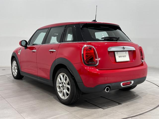 ＭＩＮＩ ヴィクトリア　全国２年保証／ＬＥＤ　ヘッドライト／クロム　ライン　エクステリア／クロス・ファイヤーワークス　カーボン（8枚目）