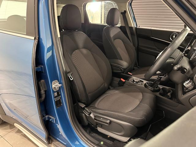 ＭＩＮＩ クーパーＤ　クロスオーバー　オール４　全国２年保証／アダプティブクルーズコントロール／Ｒ　パークディスタンス　コントロール／　ＬＥＤ－ヘッドライト拡張範囲付き／Ｆシート　ヒーター／ＥＴＣ　ルームミラー／オートマチック　トランクリッドロック（35枚目）