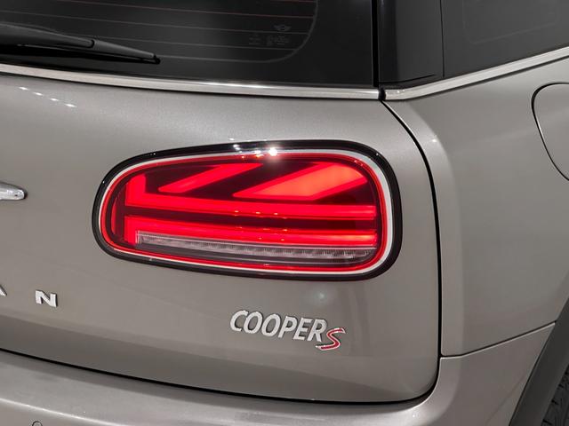 ＭＩＮＩ クーパーＳ　クラブマン　全国２年保証／アダプティブ　クルーズ　コントロール／Ｒ　ビューカメラ／Ｆシート　ヒーター／パーク　ディスタンス　コントロール／ＬＥＤ　ヘッドライト／パーキング　アシスト（13枚目）