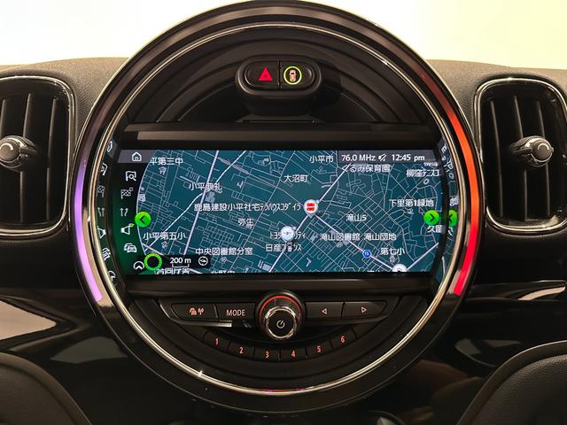 ＭＩＮＩ クーパーＤ　クロスオーバー　オール４　全国２年保証／衝突回避、被害軽減ブレーキ／車線逸脱警告／バックカメラ／ＬＥＤヘッドライト／ＬＥＤリアコンビランプ／バックドア自動開閉／１７インチホイール／ルーフレール（30枚目）