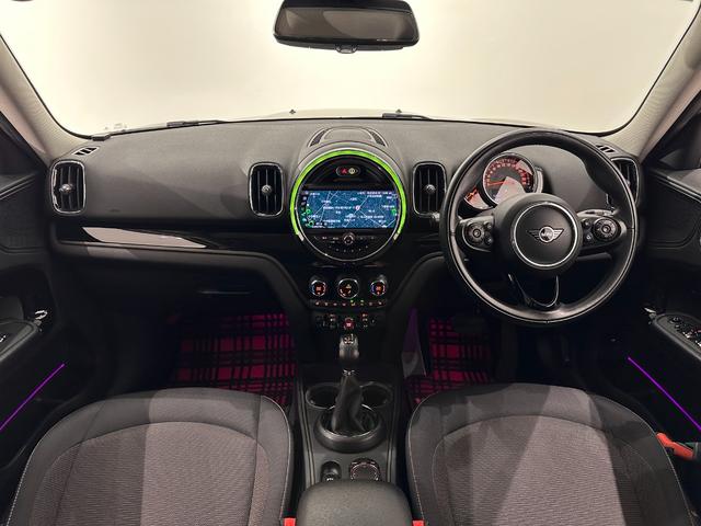 ＭＩＮＩ クーパーＤ　クロスオーバー　オール４　全国２年保証／衝突回避、被害軽減ブレーキ／車線逸脱警告／バックカメラ／ＬＥＤヘッドライト／ＬＥＤリアコンビランプ／バックドア自動開閉／１７インチホイール／ルーフレール（34枚目）