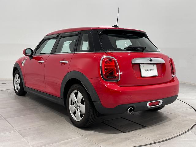 MINI ワン マルチファンクションステアリング/マニュアルエアコン/LEDヘッドライト/LEDリアコンビランプユニオンジャックデザイン(8枚目)